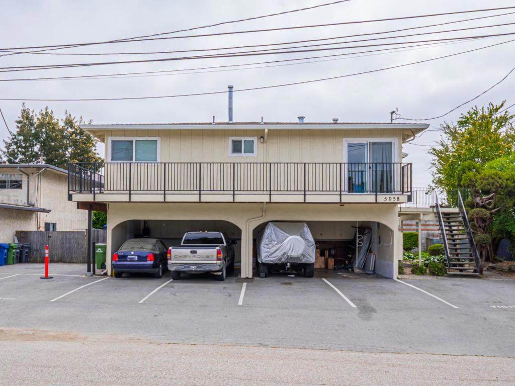 5058 Wilder Drive - Photo 1