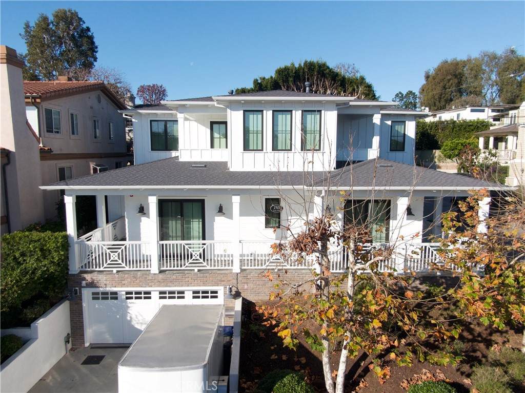 2921 Laurel Avenue - Photo 1