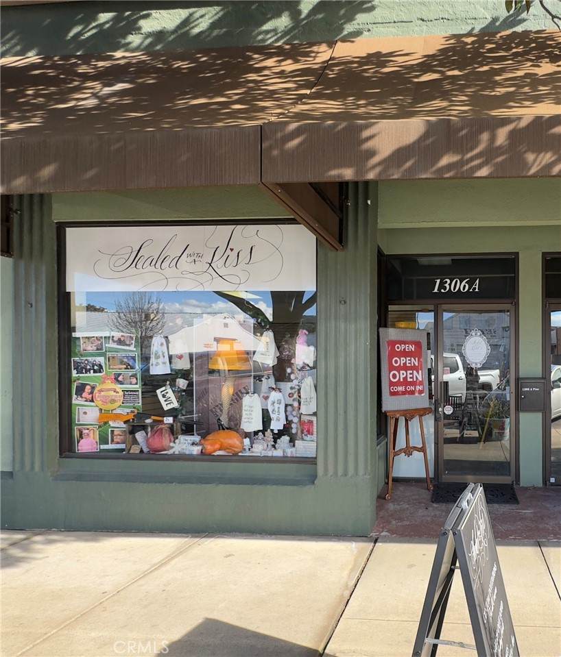 1306 Pine Street - Photo 1