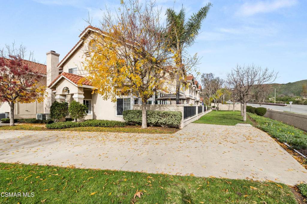 https://bt-photos.global.ssl.fastly.net/socal/orig_boomver_1_411062861-2.jpg