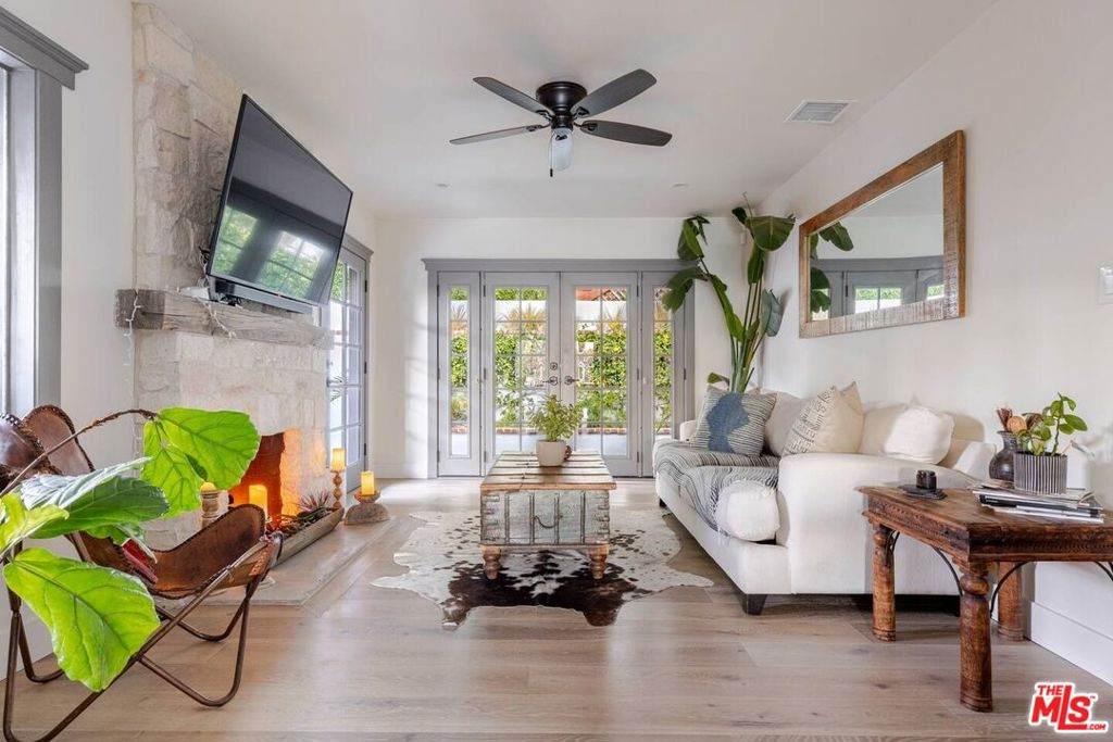 https://bt-photos.global.ssl.fastly.net/socal/orig_boomver_1_411092795-2.jpg
