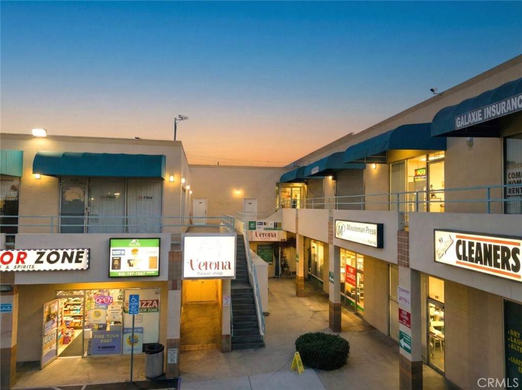 https://bt-photos.global.ssl.fastly.net/socal/orig_boomver_1_411103961-2.jpg