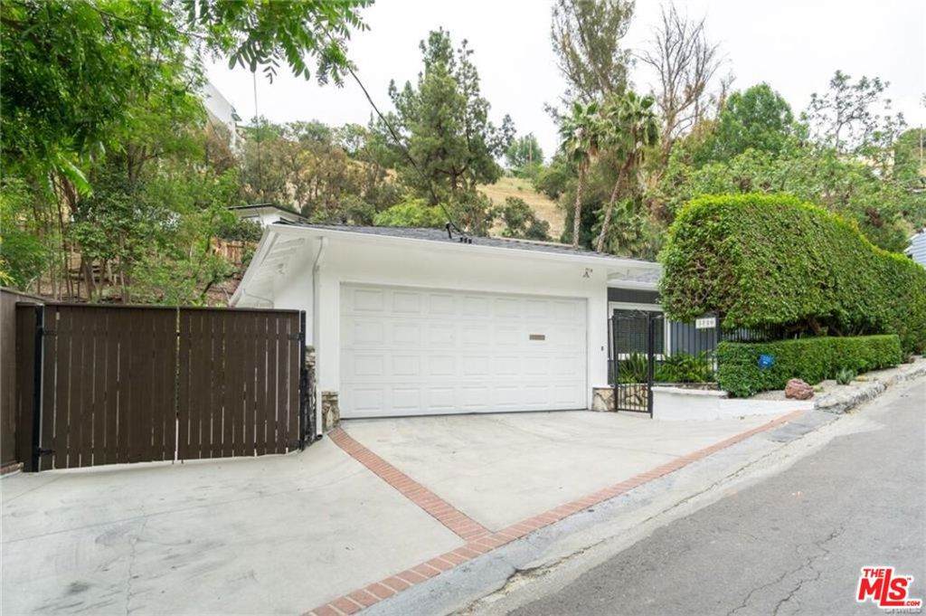 https://bt-photos.global.ssl.fastly.net/socal/orig_boomver_1_411181034-2.jpg