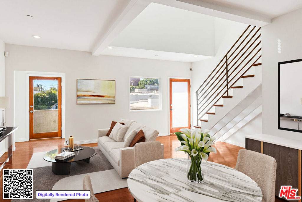 1411 Cloverfield Boulevard - Photo 1