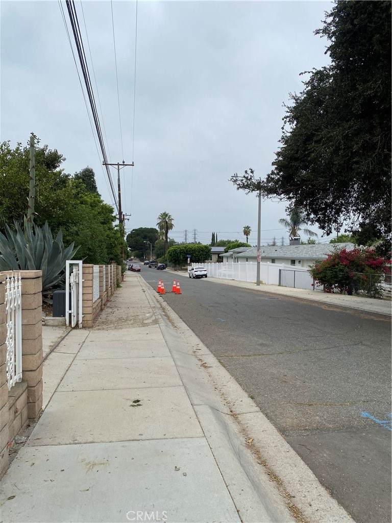 https://bt-photos.global.ssl.fastly.net/socal/orig_boomver_1_411226458-2.jpg