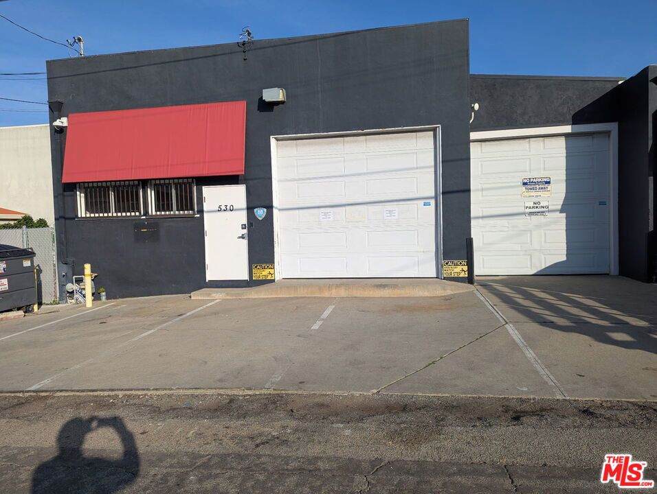 530 Cypress Avenue - Photo 1