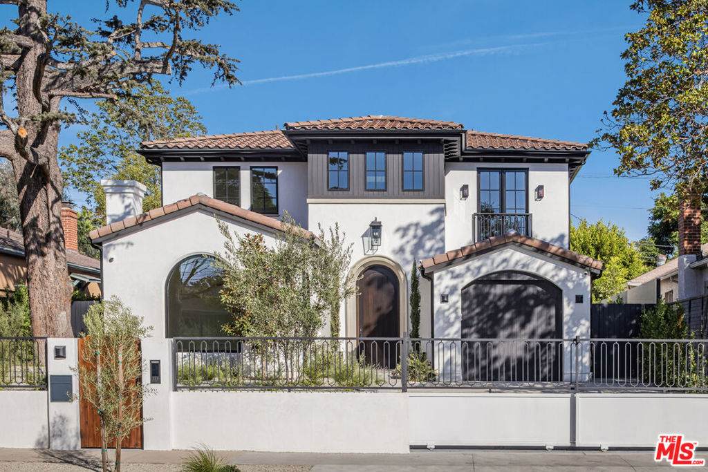 344 Vista Street - Photo 1