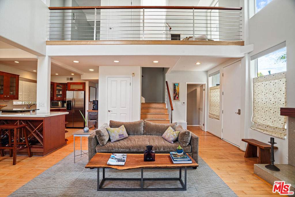 1533 18th Street - Photo 1