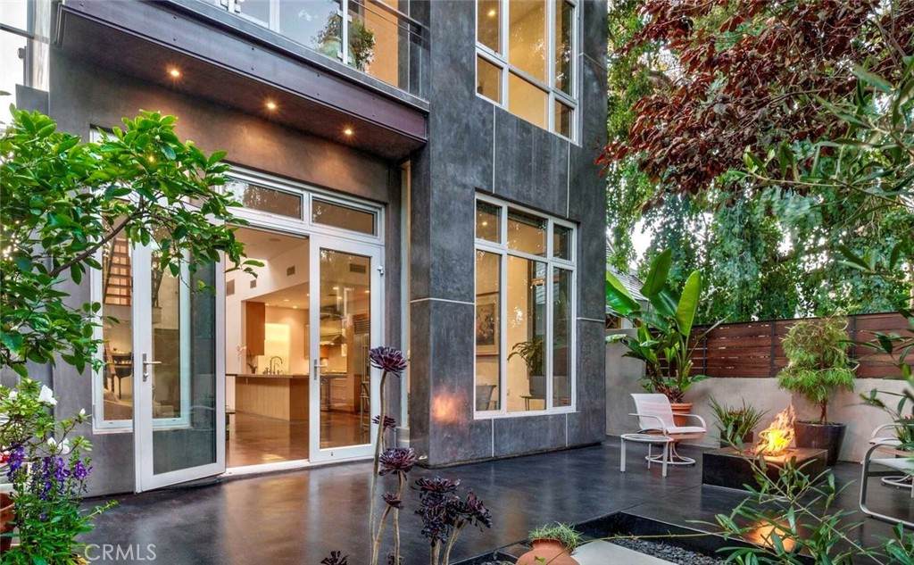 117 Park Place - Photo 1