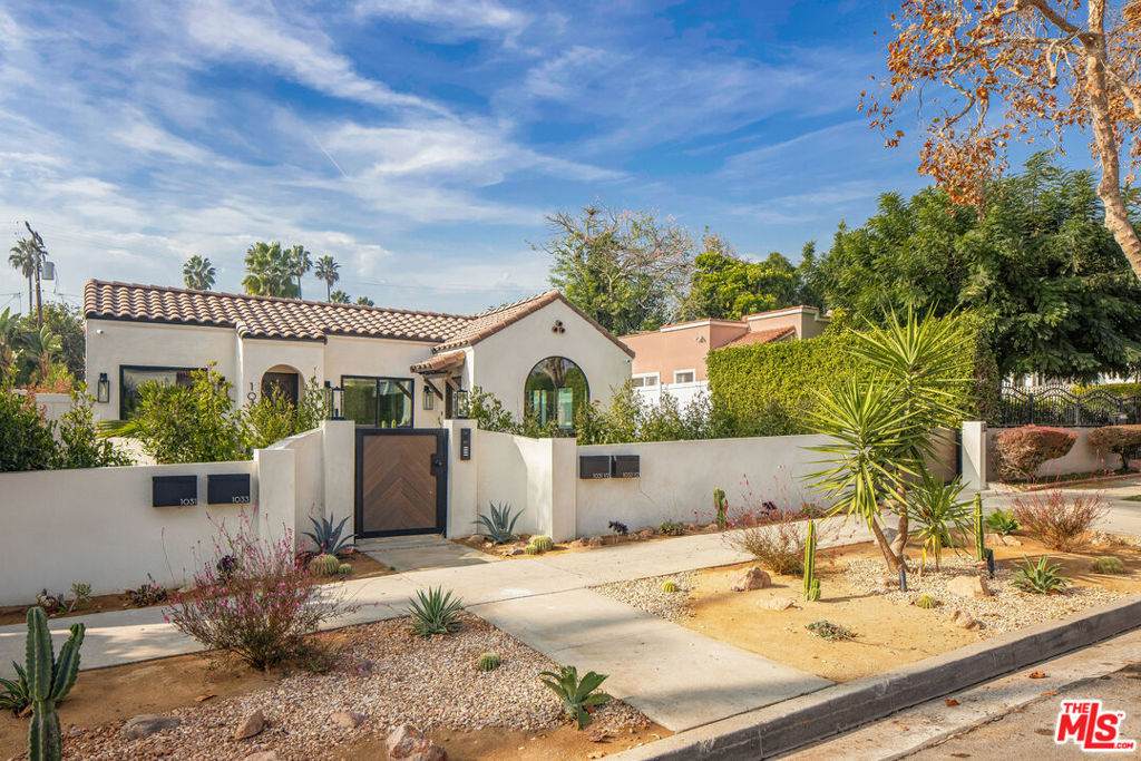 1033 Havenhurst Dr - Photo 1