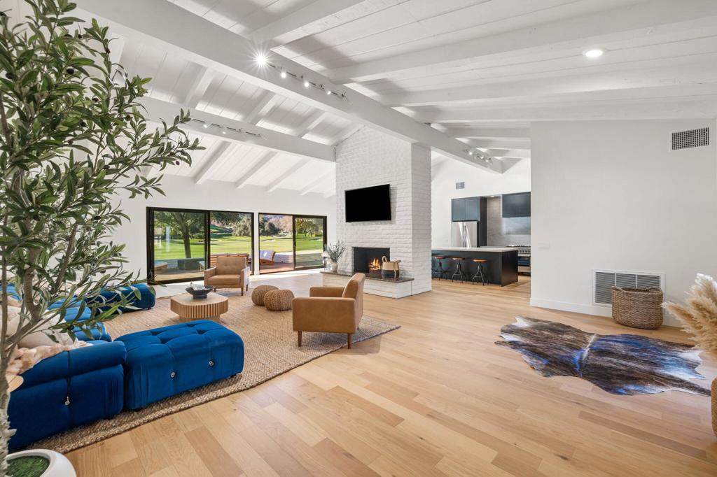 32641 Womsi Road - Photo 1