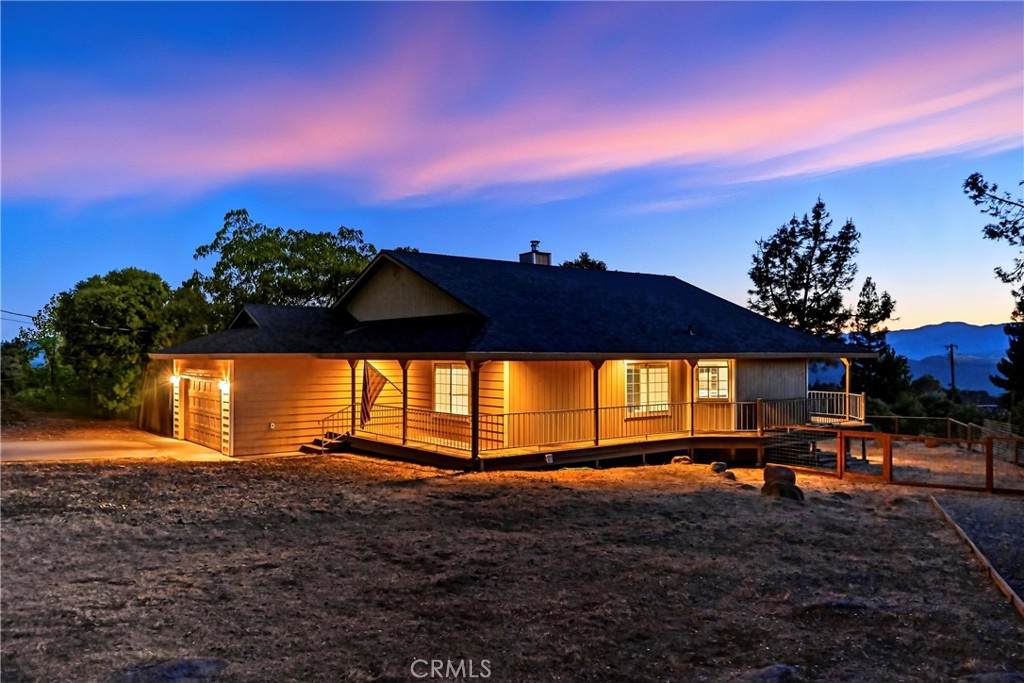 19231 Ravenhill Road - Photo 1