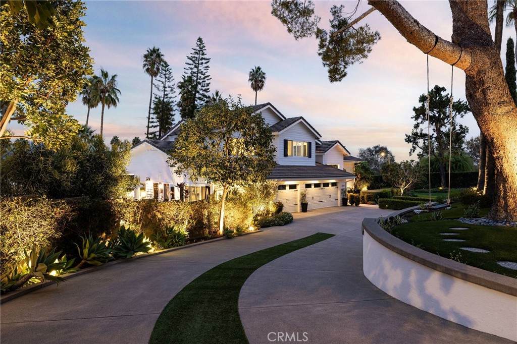 2121 Valhalla Drive - Photo 1