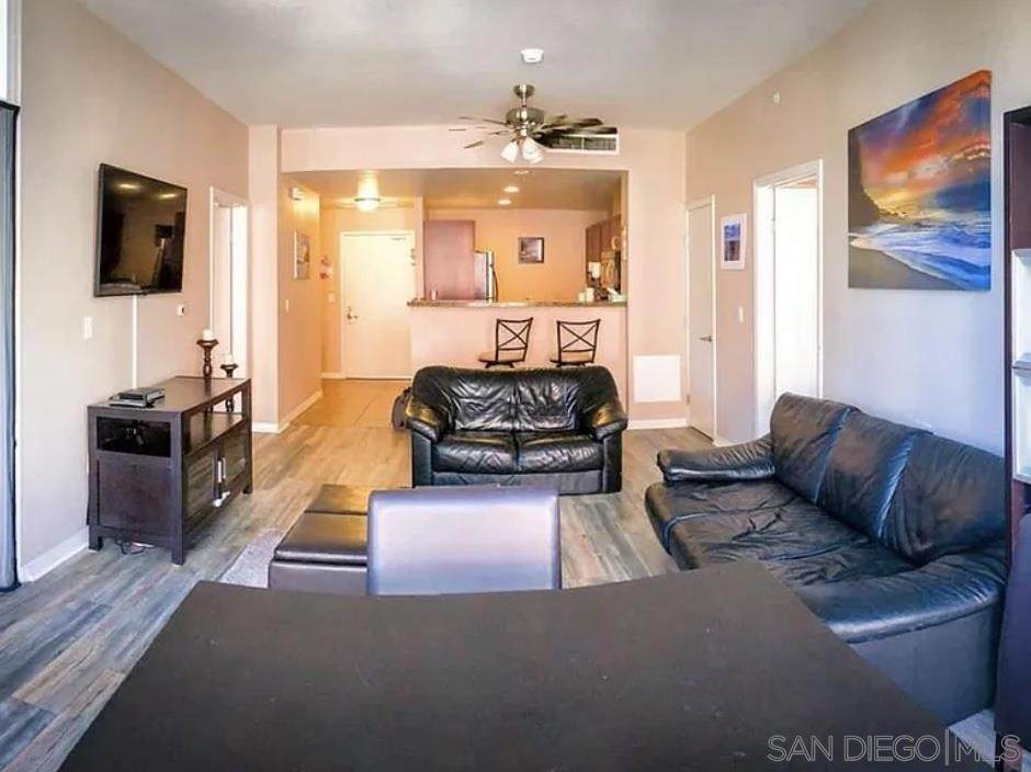 https://bt-photos.global.ssl.fastly.net/socal/orig_boomver_1_411796757-2.jpg