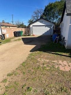 3939 Byron - Photo 1