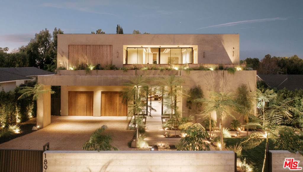 18911 Ringling Street - Photo 1