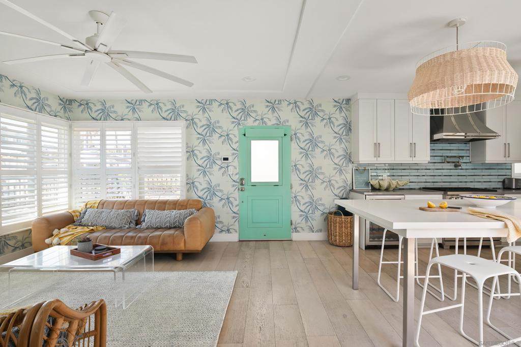 805 Brighton Court - Photo 1