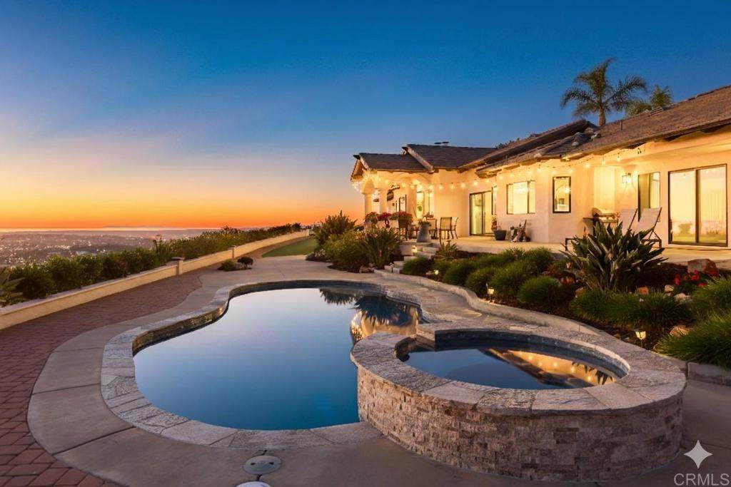 1966 Las Lomas - Photo 1