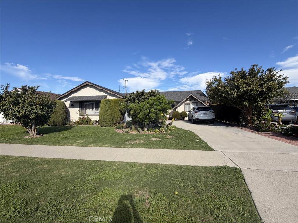 9551 Robin - Photo 1