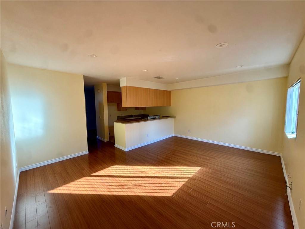 1050 Kingsley Drive - Photo 1