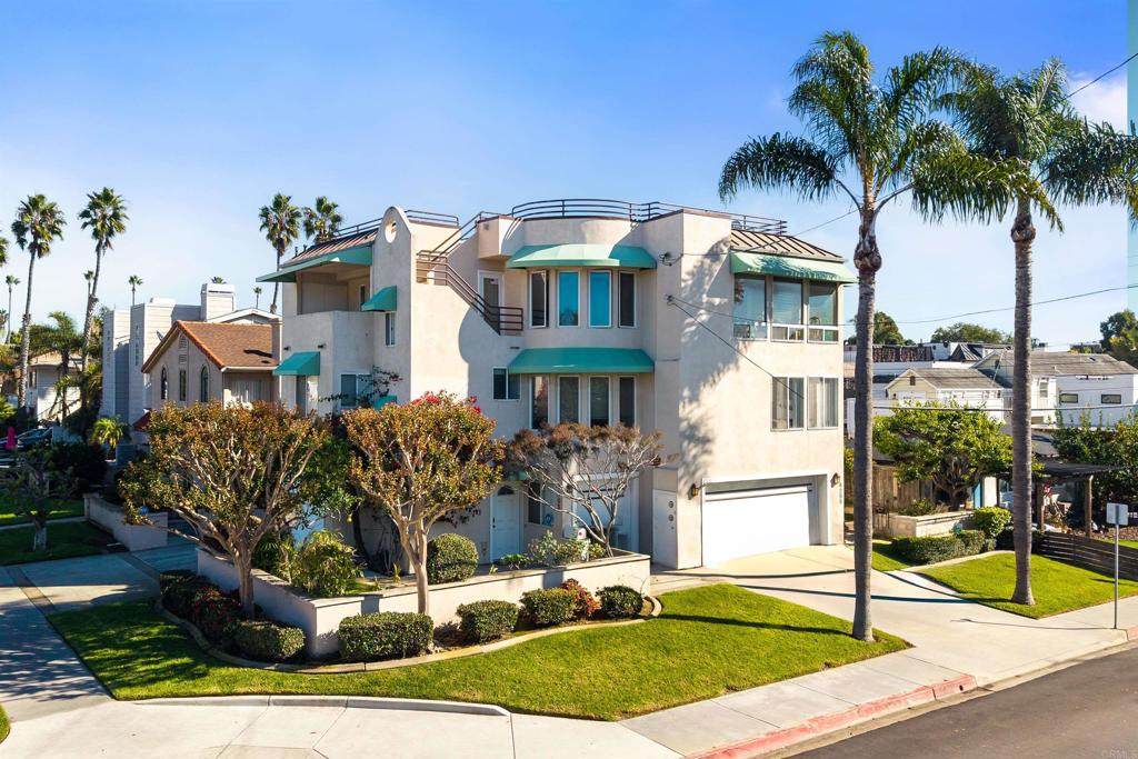 1105 Reed Avenue - Photo 1