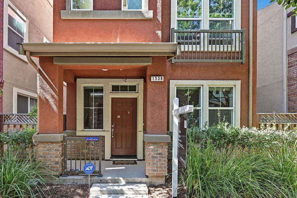 1538 Neleigh Place - Photo 1