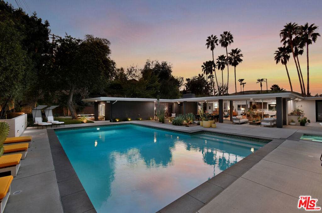 20150 Delita Drive - Photo 1