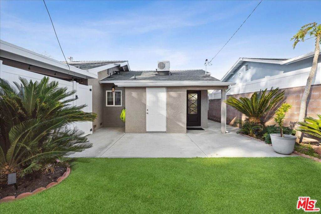 9728 Kessler Avenue - Photo 1