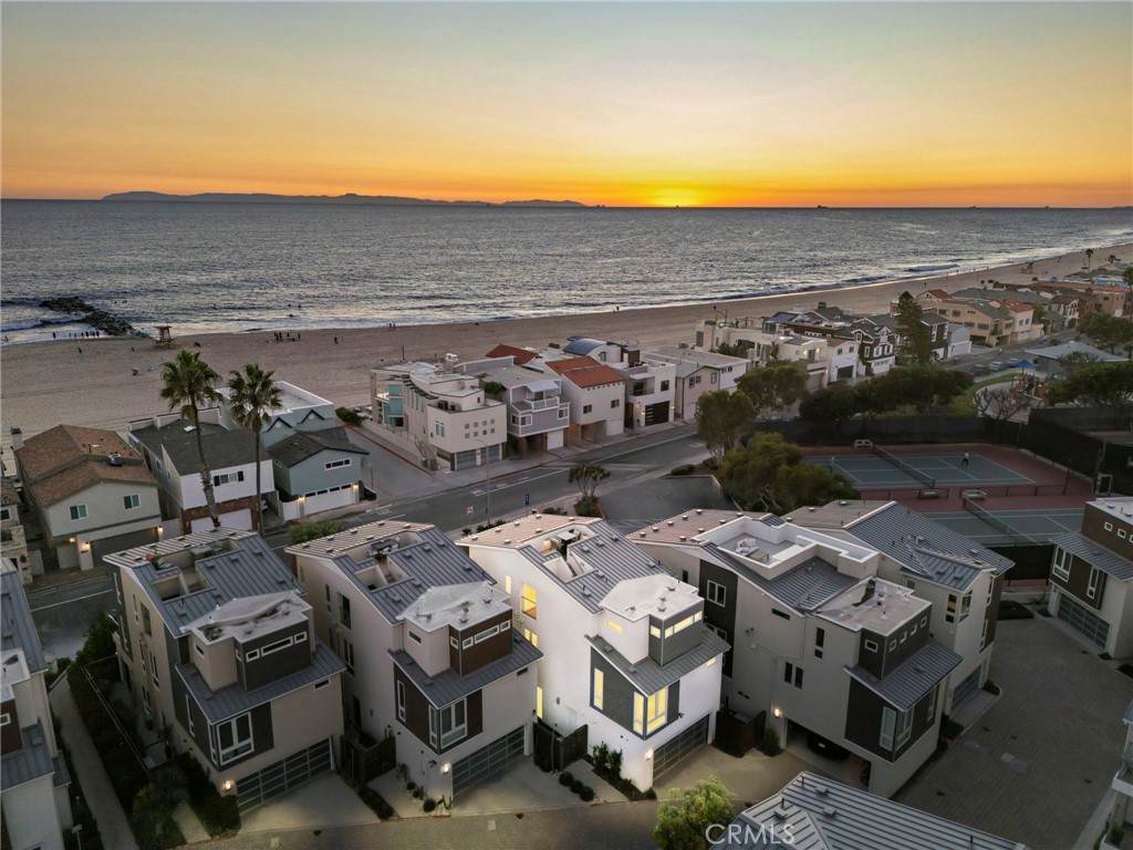 5512 Seashore - Photo 1