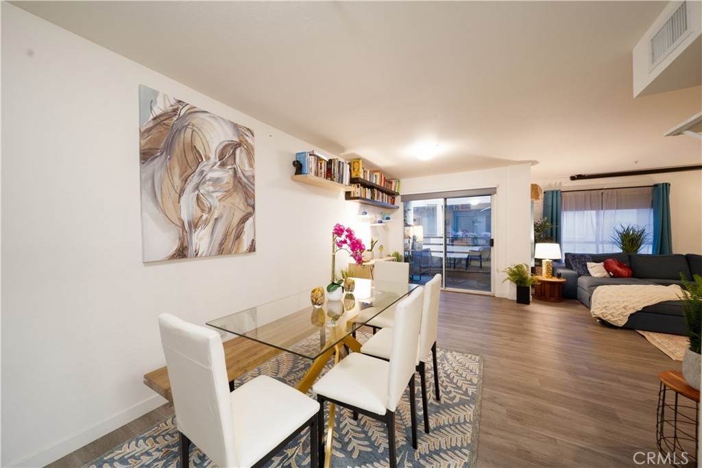 8744 Burnet - Photo 1