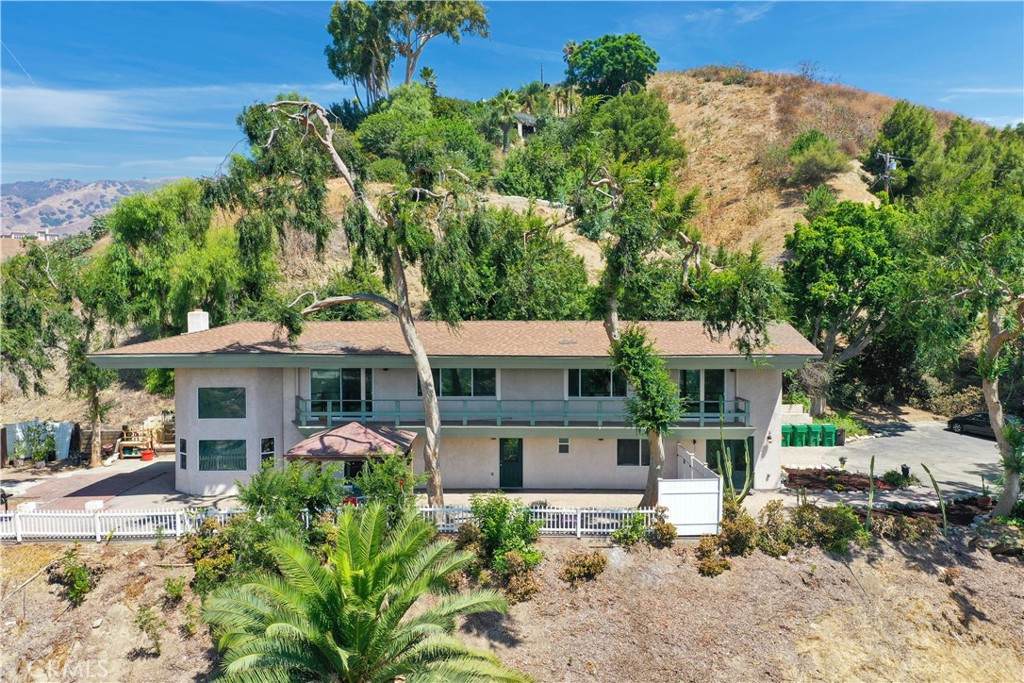 1403 Shirlmar - Photo 1