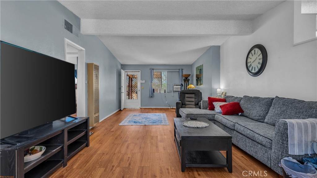 13220 Catalpa - Photo 1