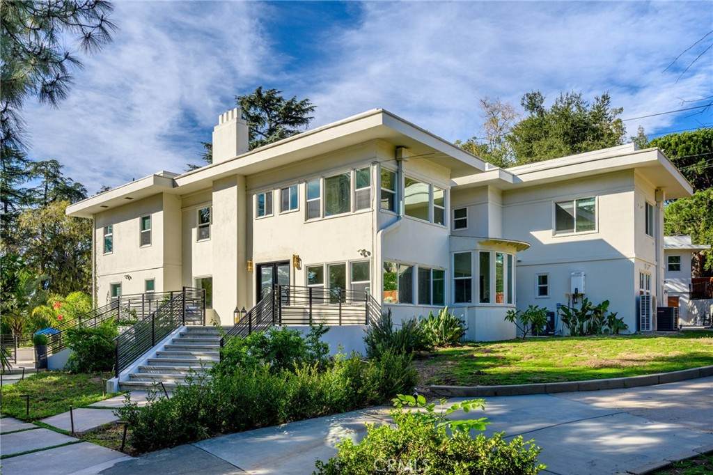 2065 Altadena - Photo 1