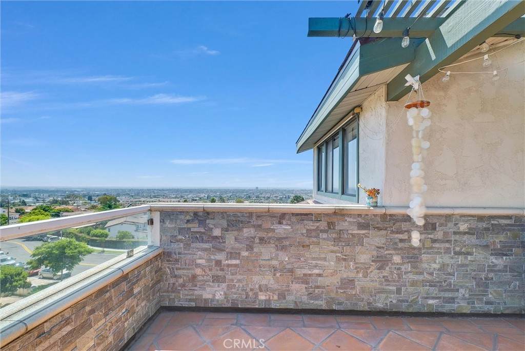 2215 Molino Avenue - Photo 1