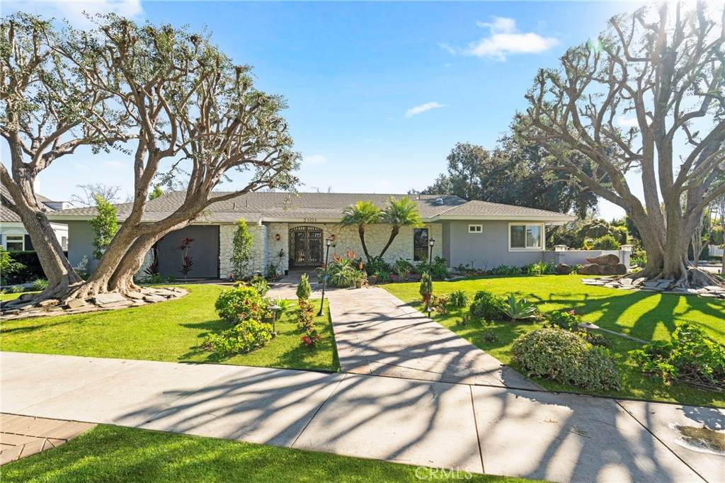 2101 Westwood Avenue - Photo 1