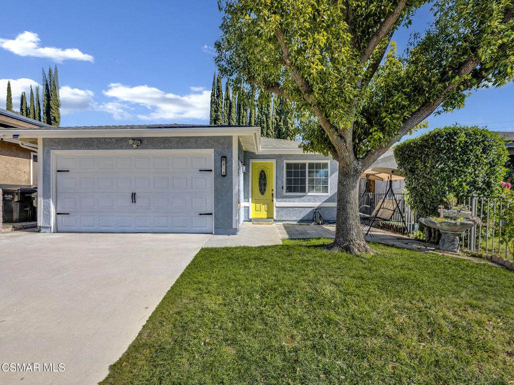 458 Houston Drive - Photo 1