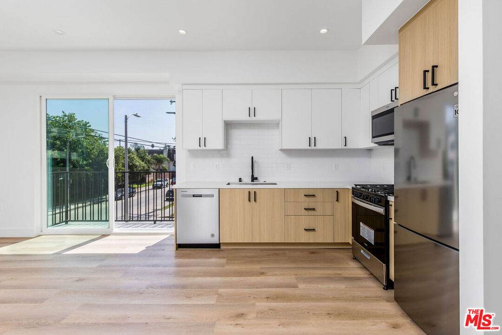 11241 Morrison Street - Photo 1