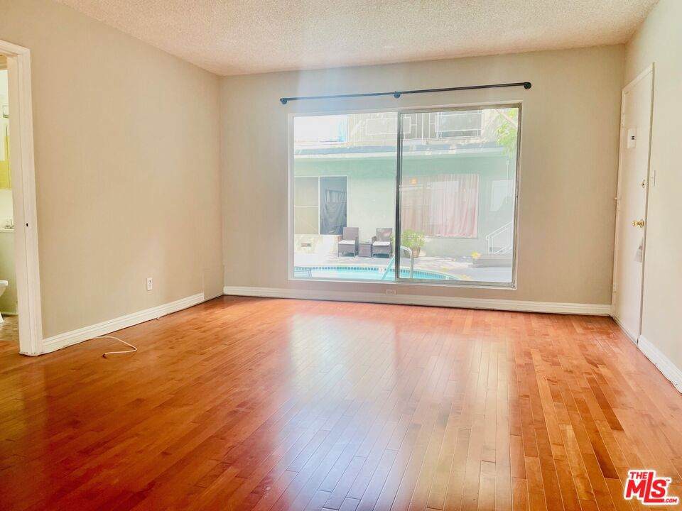 941 San Vicente Boulevard - Photo 1