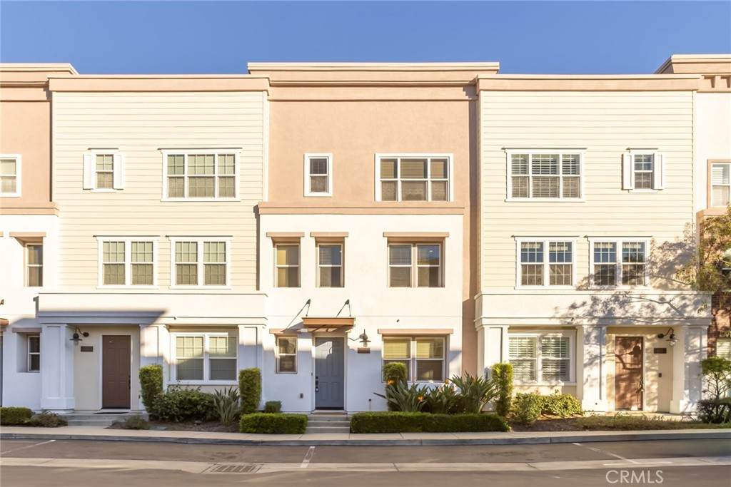 158 Commercial Street - Photo 1