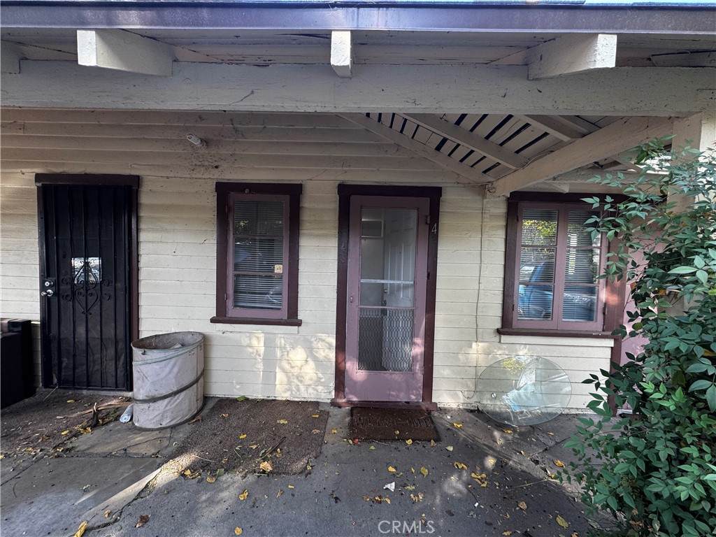 2726 5th Street - Photo 1