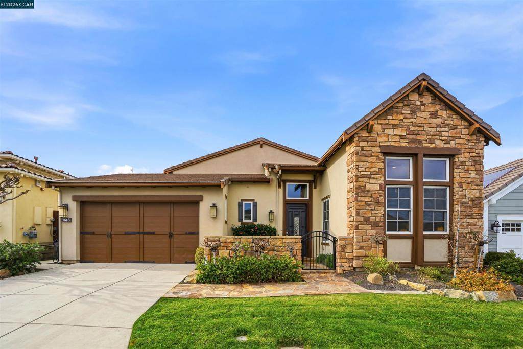 1613 California Trl - Photo 1