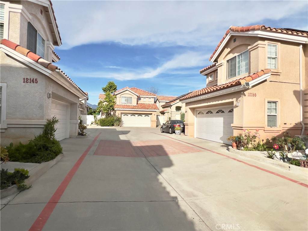 https://bt-photos.global.ssl.fastly.net/socal/orig_boomver_1_412210709-2.jpg