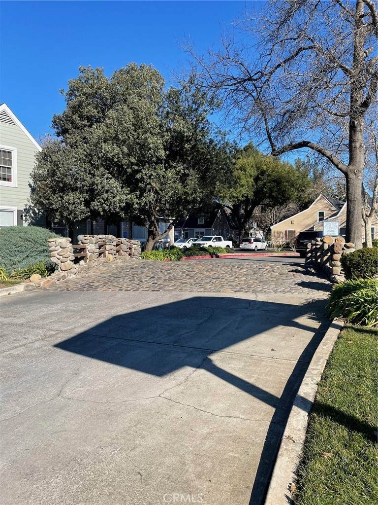 9 Williamsburg - Photo 1