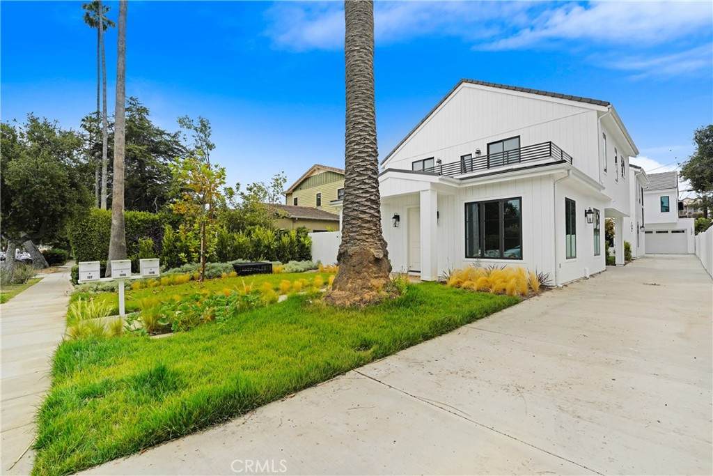 https://bt-photos.global.ssl.fastly.net/socal/orig_boomver_1_412273504-2.jpg
