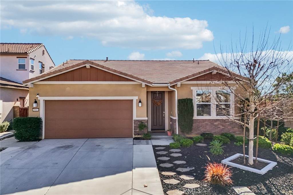 29913 Solardo Drive - Photo 1