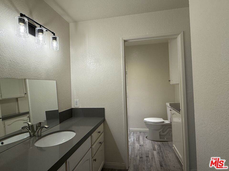 https://bt-photos.global.ssl.fastly.net/socal/orig_boomver_1_412317147-2.jpg