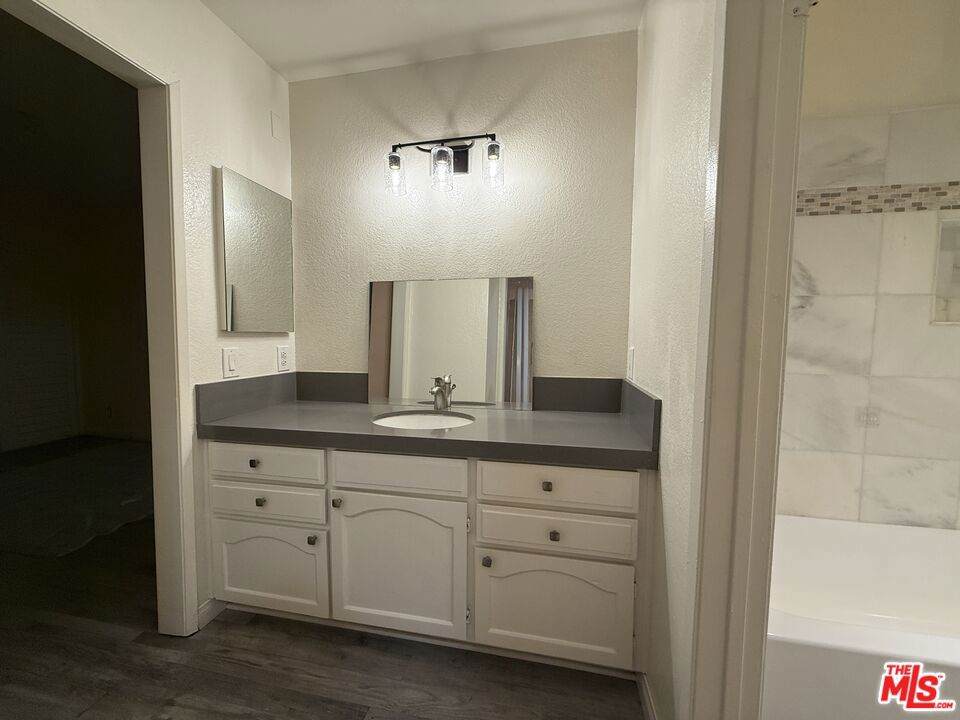 https://bt-photos.global.ssl.fastly.net/socal/orig_boomver_1_412317147-2.jpg