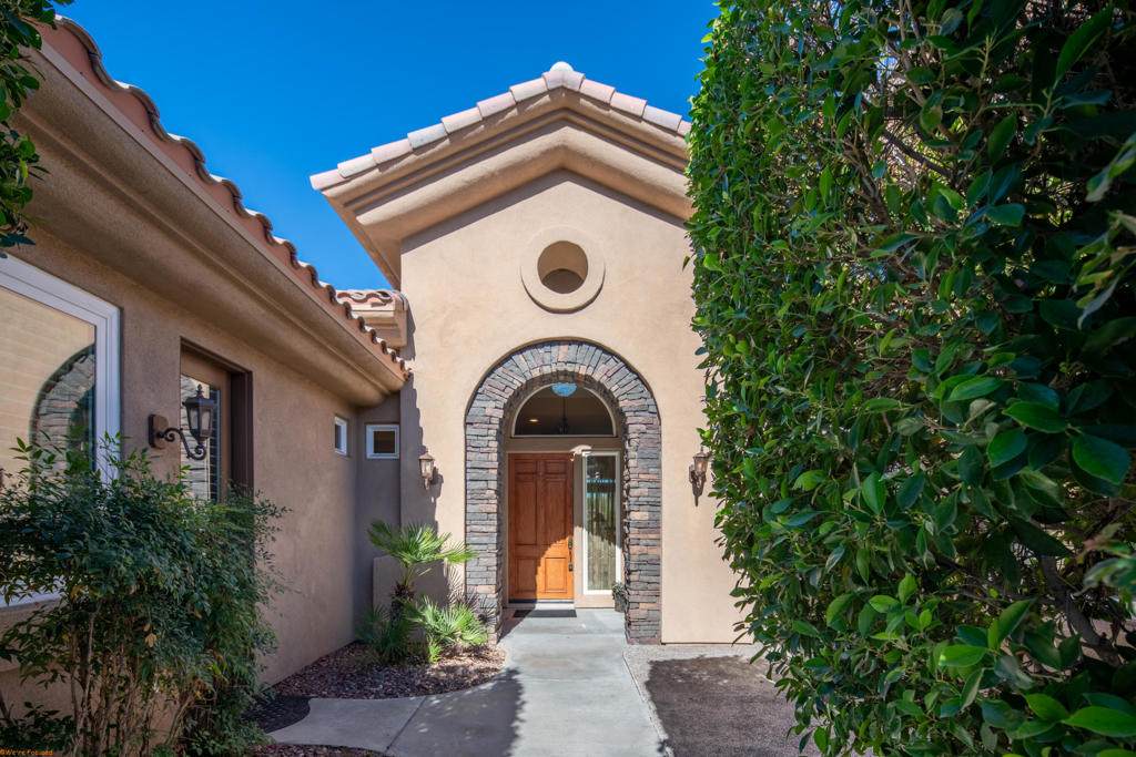 https://bt-photos.global.ssl.fastly.net/socal/orig_boomver_1_412323805-2.jpg
