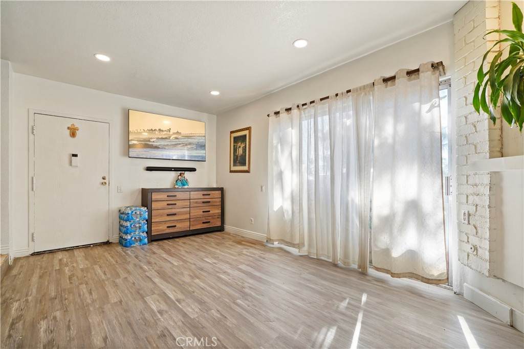 https://bt-photos.global.ssl.fastly.net/socal/orig_boomver_1_412332898-2.jpg