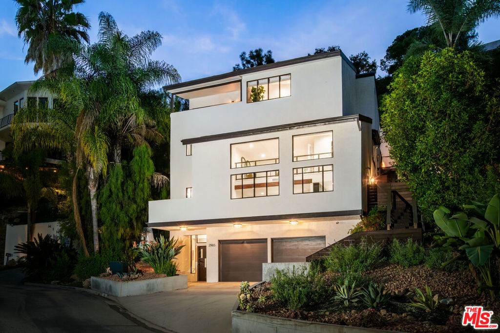2965 Passmore Drive - Photo 1